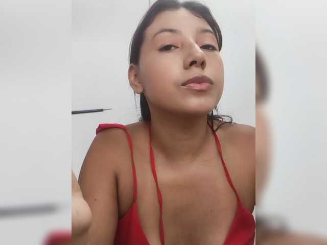 Luna-Ferrer live cam on BongaCams