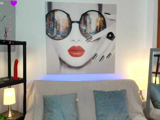 Luna-Ferrer live webcam show