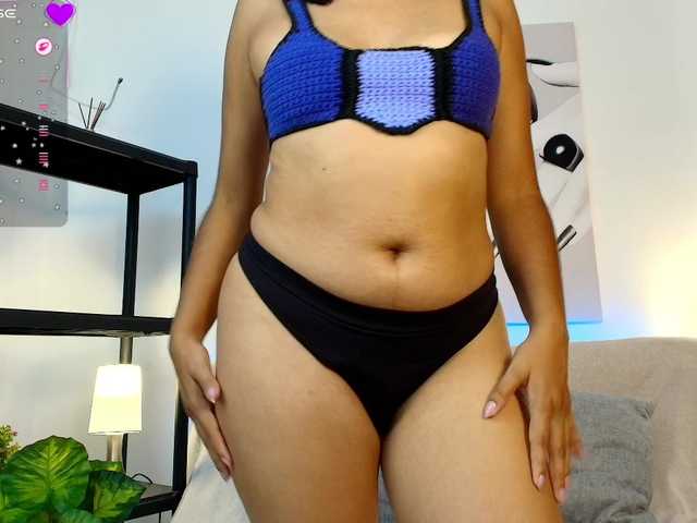 Luna-Ferrer live cam on BongaCams