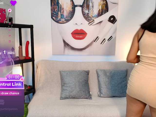 Luna-Ferrer live cam on BongaCams