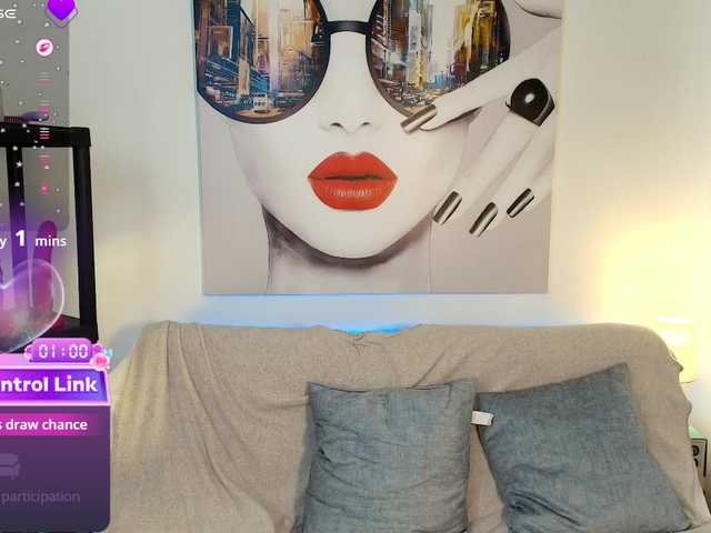 Luna-Ferrer live cam on BongaCams