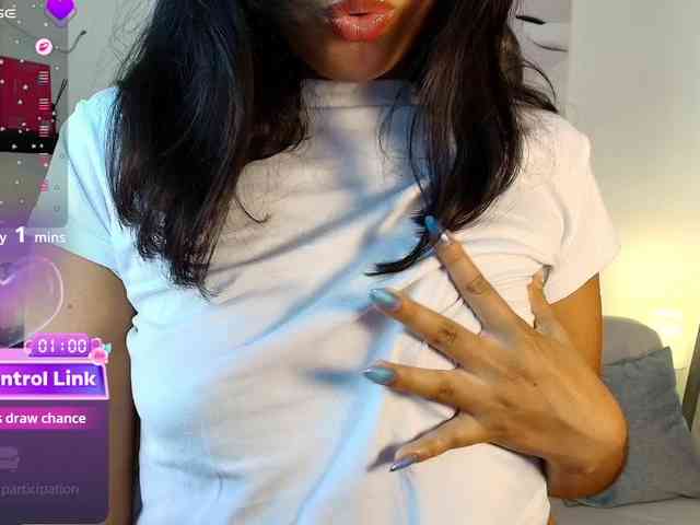 Luna-Ferrer Live Webcam on BongaCams