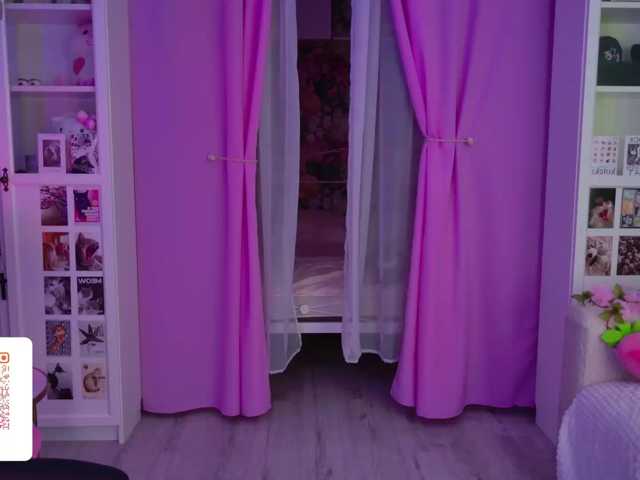MIA1337 live cam preview