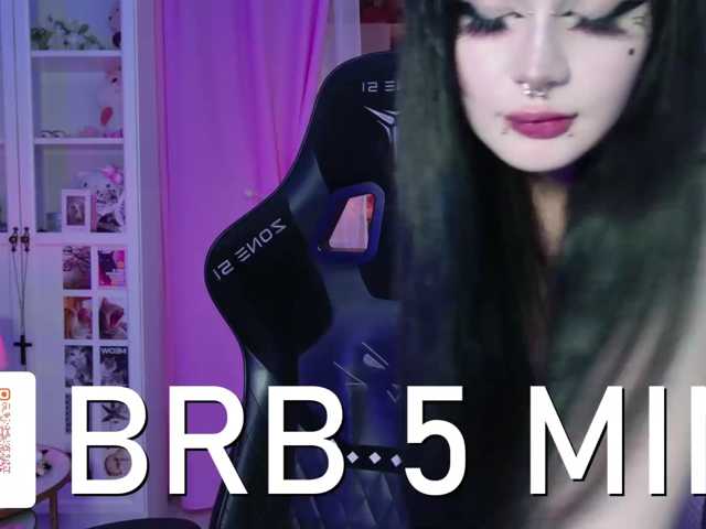 MIA1337 live cam on BongaCams
