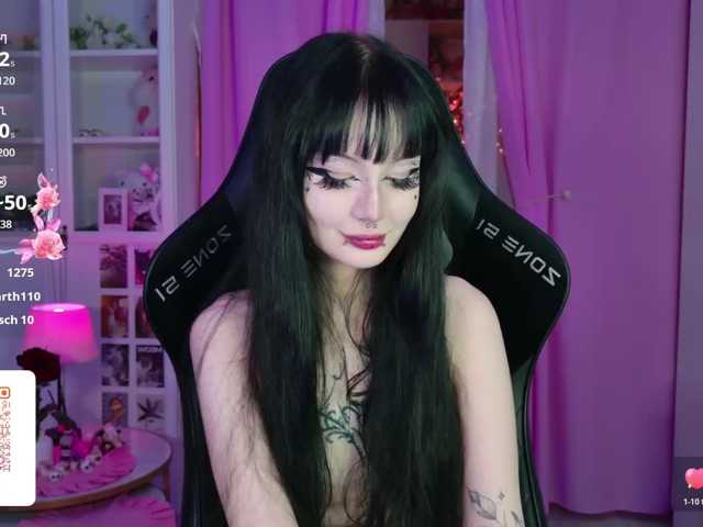 MIA1337 live cam on BongaCams