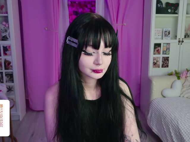 MIA1337 live cam on BongaCams