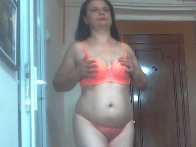 Nikol19721