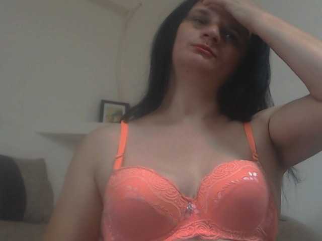 Nikol19721 live cam on BongaCams