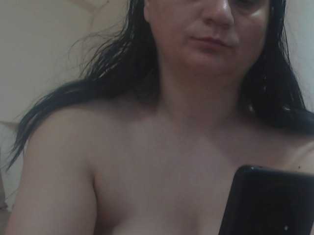 Nikol19721