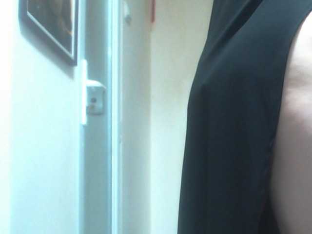 Nikol19721 live webcam show