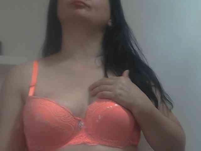 Nikol19721 webcam