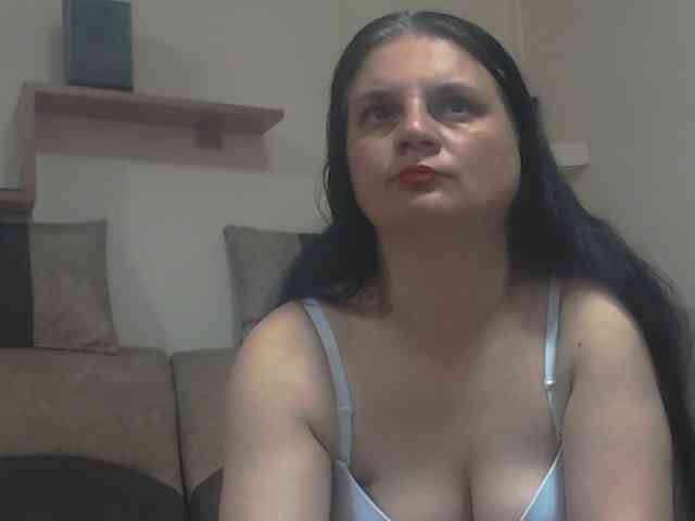 Nikol19721 webcam