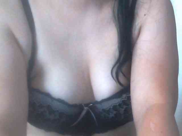 Nikol19721 webcam