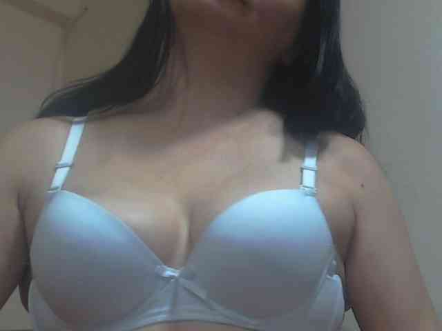 Nikol19721 webcam