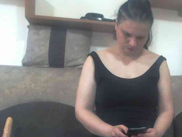 Nikol19721 webcam