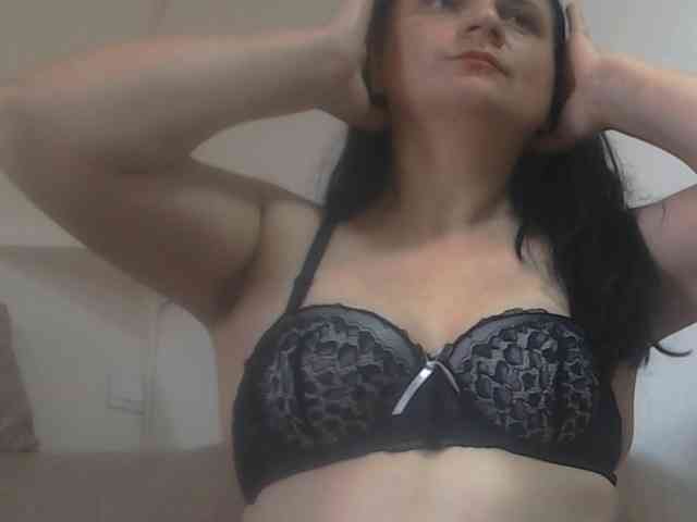 Nikol19721 webcam