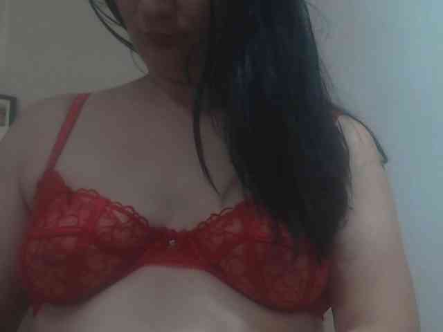 Nikol19721