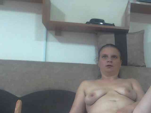 Nikol19721 webcam