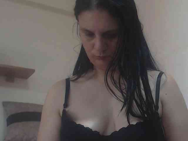 Nikol19721 webcam