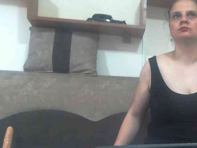 Nikol19721 webcam