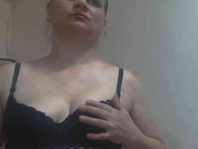 Nikol19721 webcam
