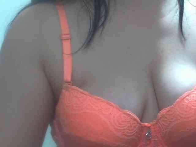 Nikol19721 webcam