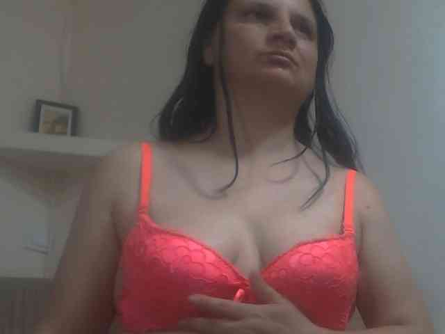 Nikol19721 webcam