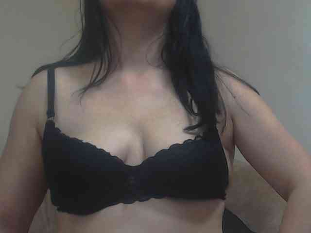 Nikol19721 webcam
