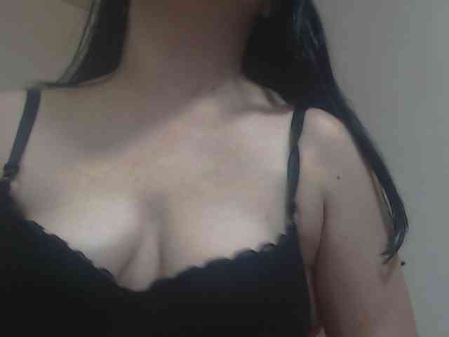 Nikol19721 webcam