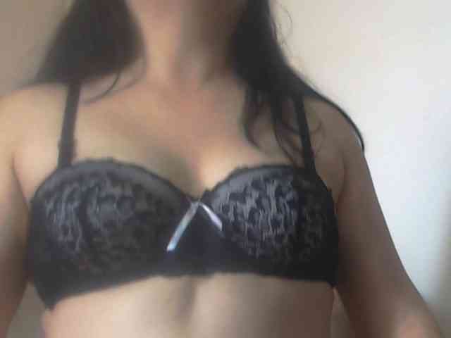 Nikol19721 webcam