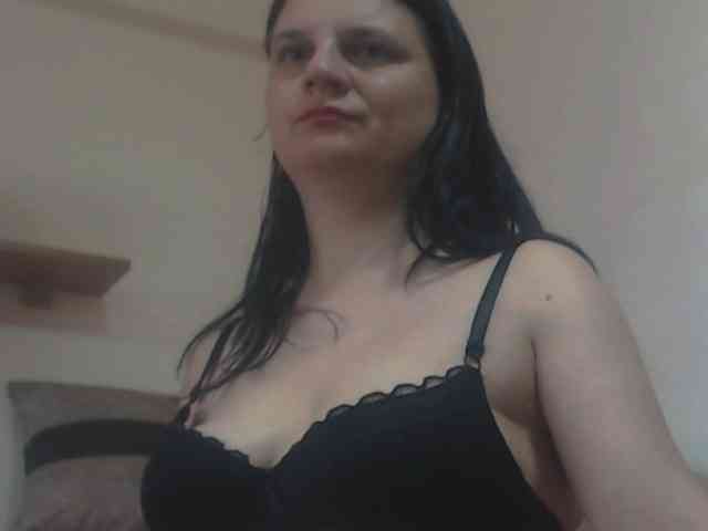 Nikol19721 webcam