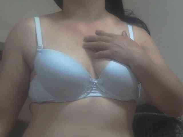 Nikol19721 webcam