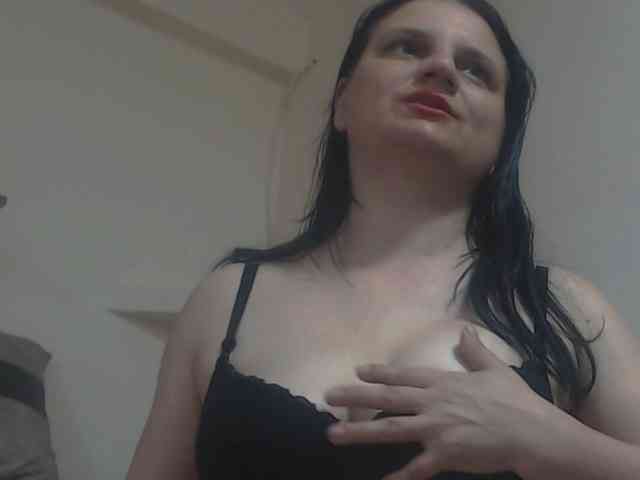 Nikol19721 webcam