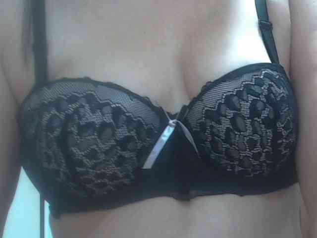 Nikol19721 webcam