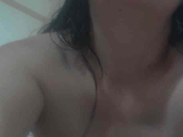 Nikol19721 webcam