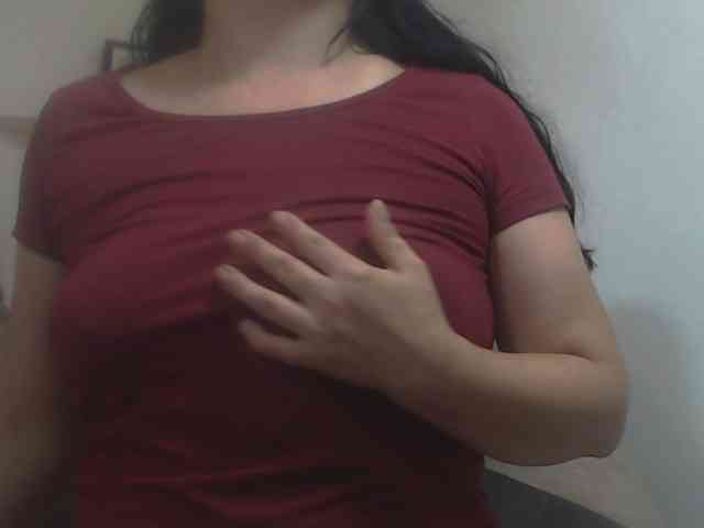 Nikol19721 webcam