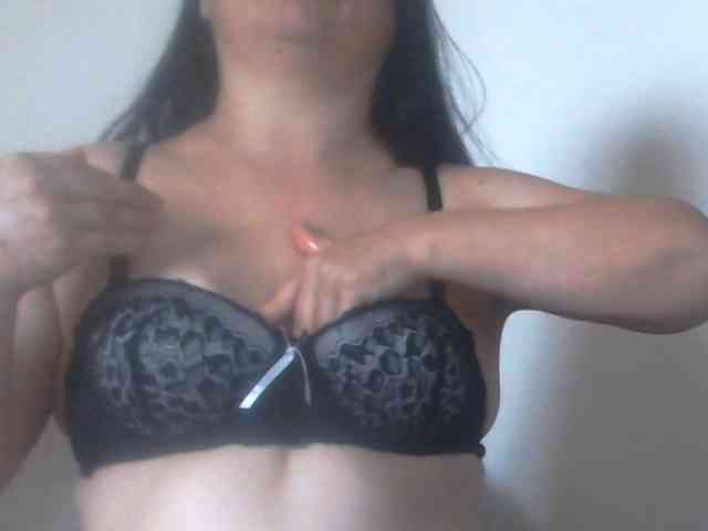 Nikol19721 webcam