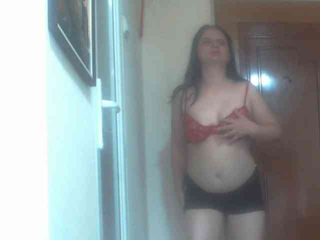 Nikol19721