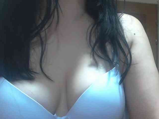 Nikol19721 webcam