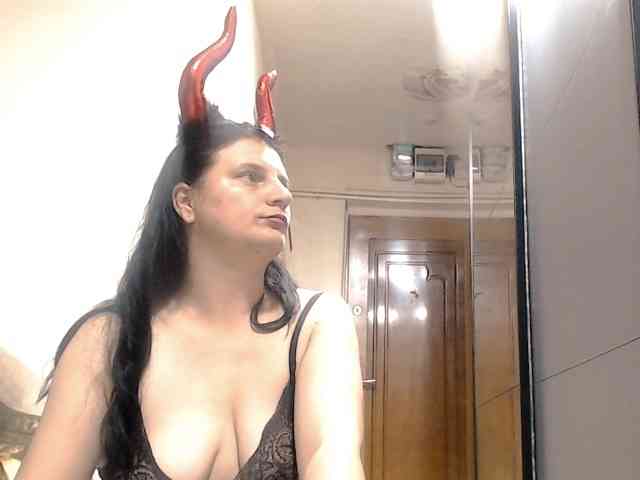 Nikol19721 Nikol19721