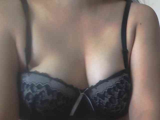 Nikol19721 webcam