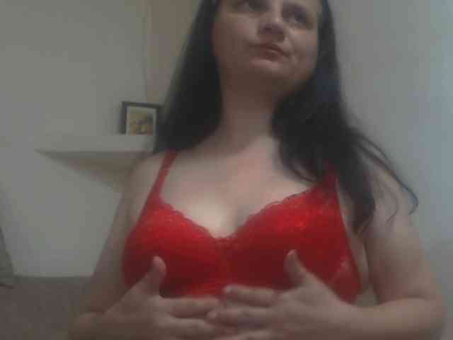 Nikol19721