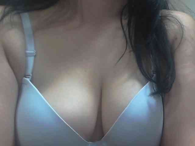 Nikol19721 Live Webcam on BongaCams