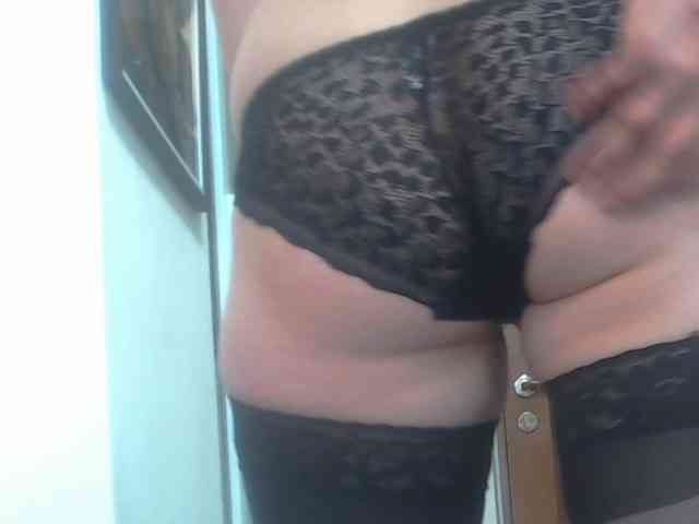Nikol19721 webcam