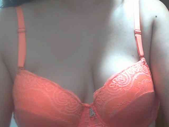 Nikol19721 webcam