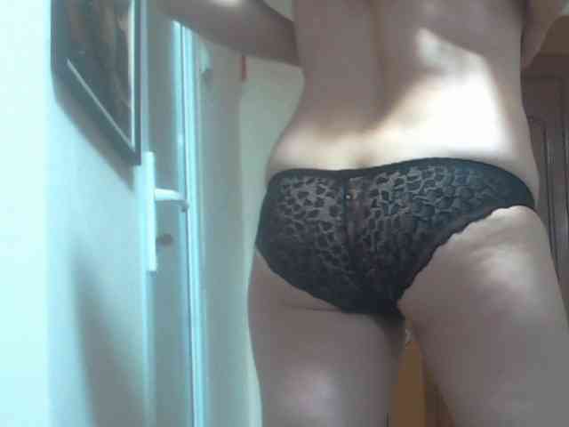 Nikol19721 webcam