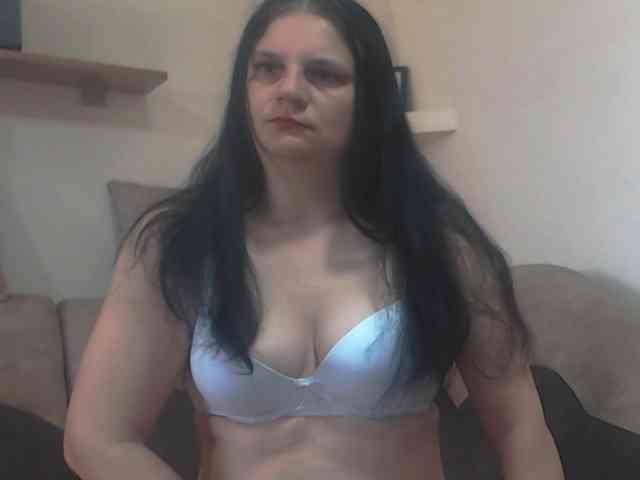 Nikol19721 webcam