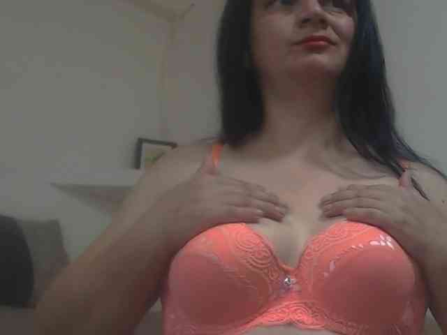 Nikol19721 webcam
