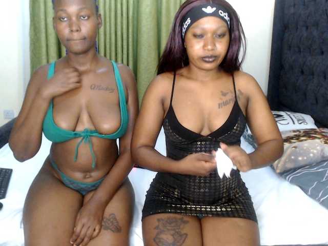 Roxanne- live cam on BongaCams