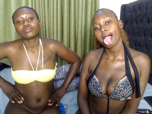 Roxanne- live cam on BongaCams